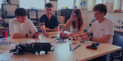 Haptika, innovador dispositiu hàptic per a persones que utilitzen pròtesis, guanya el primer premi als Santander X Spain Awards